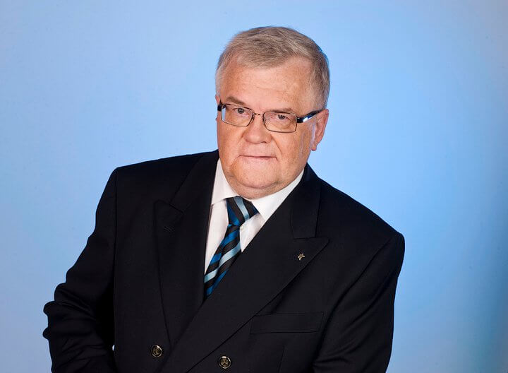 Edgar Savisaar Net Worth