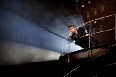 Robbie Williamsi kontserdi otseülekanne jõuab sadadesse kinodesse üle maailma