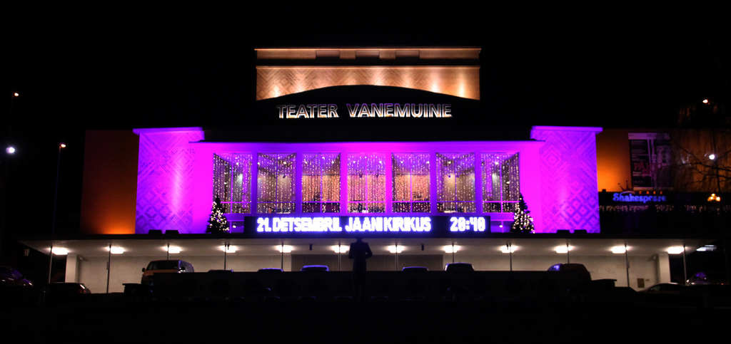 Vanemuine „lennutab“ publiku tasuta Ahhaa 4D elamuskinno