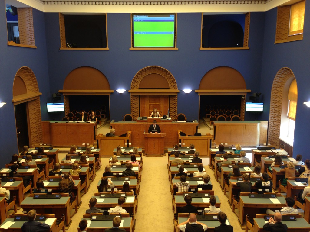 Noorteparlament1