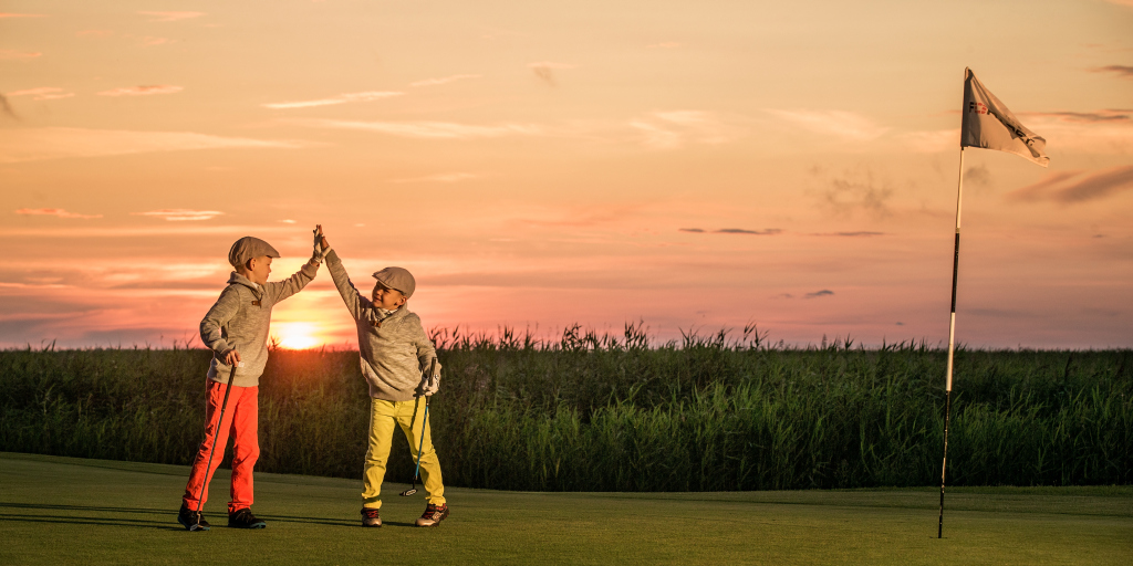 Kas teadsid, et lapsed saavad Eesti golfiklubides tasuta golfi mängida?