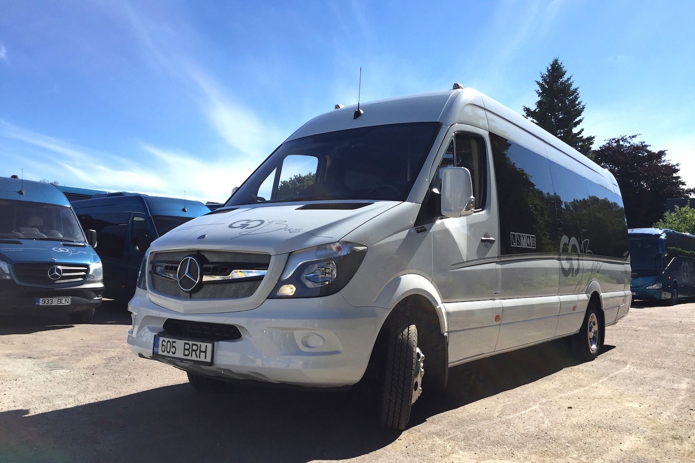 VIP-BUSSID! Go Bus hakkas Eestis sõitma tuttuute VIP-bussid