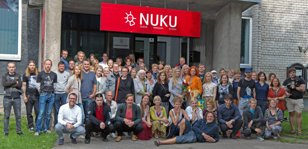 NUKU kollektiiv augustikuisel üldkoosolekul. Foto Indrek Rammus
