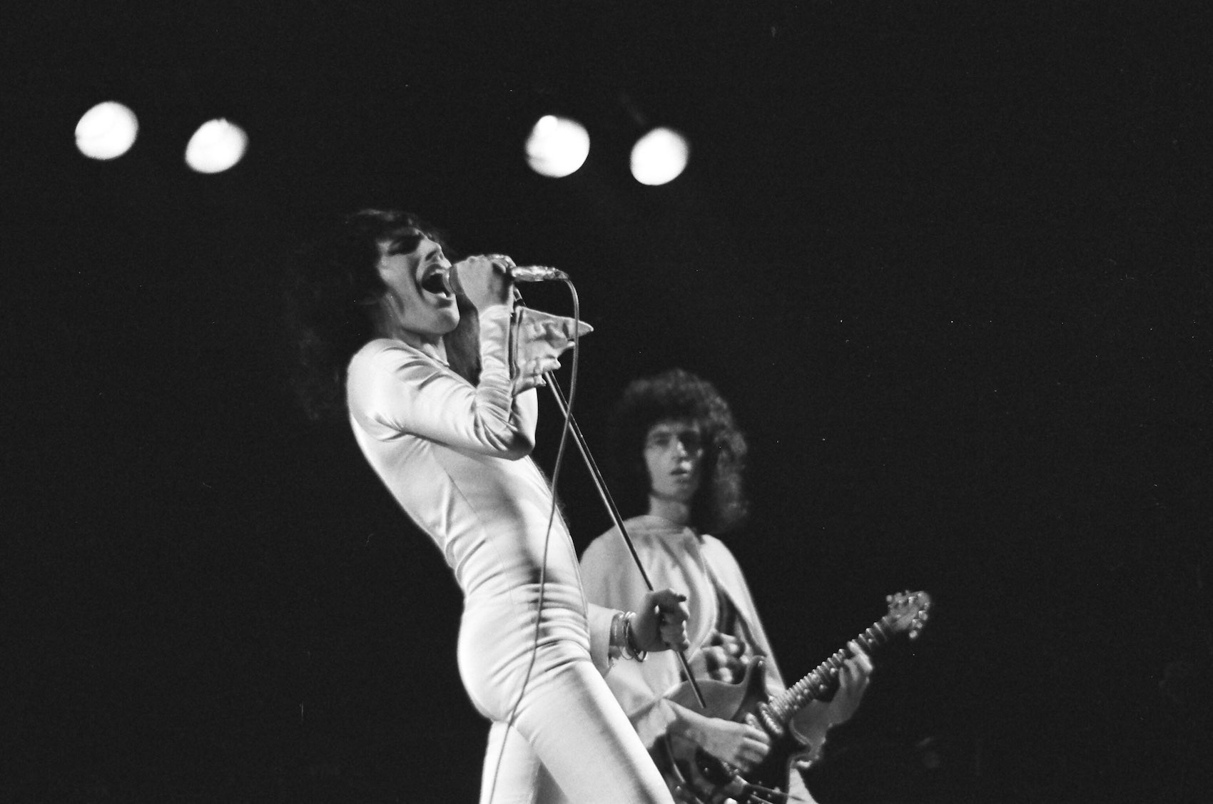 Queen 2_Hammersmith Odeon_(c)Douglas Puddifoot